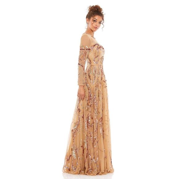 - NWT LONG SLEEVE EMBELLISHED ILLUSION EVENING GOWN Size 6 $ 798 - Picture 4 of 10